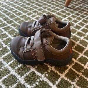KEEN Austin II Casual Shoes Size 8 Toddler
